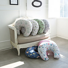 유트러스 수유 쿠션